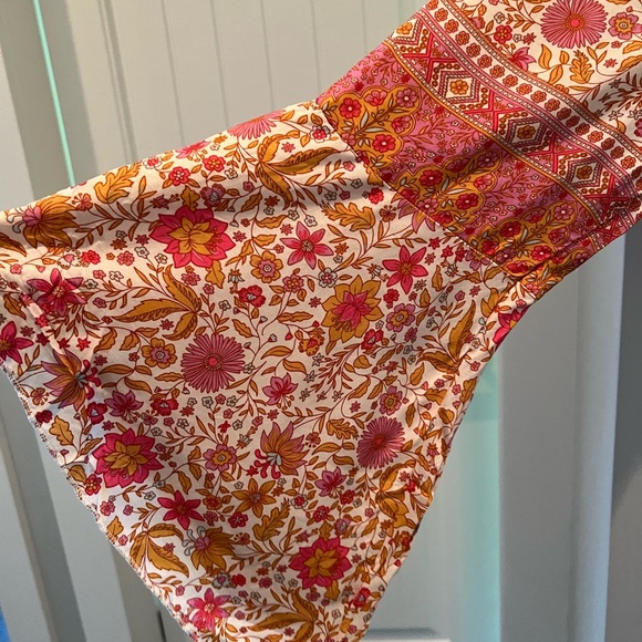 NEW Viscose Boho Maxi dress with tie belt. - Picture 5 of 6